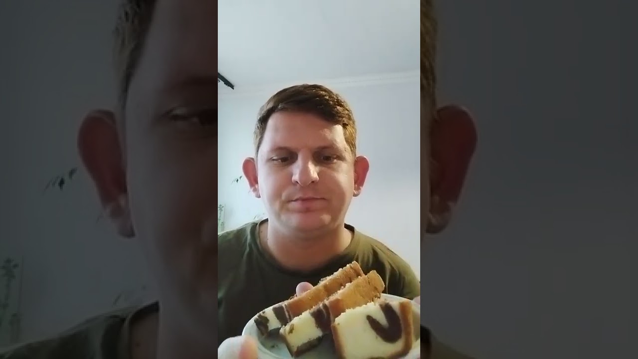 ASMR - ismét egy kis édes és sós süti evés cappuccinoval 😍🤤🌧️🥧☕