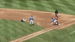 Akron's Wolters makes diving play at second