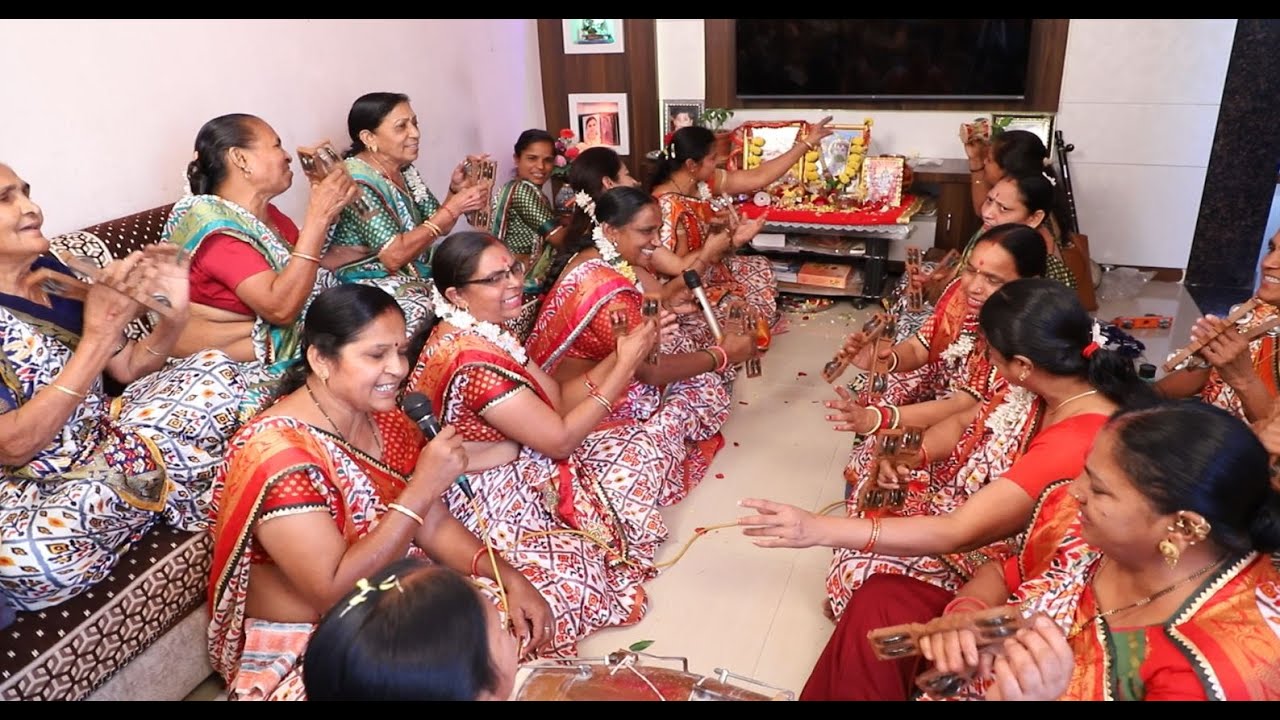 મન મારું મુંજાય.#ગુજરાતી #સત્સંગ   #bhajan#ભજન #trending (લખેલું છે)