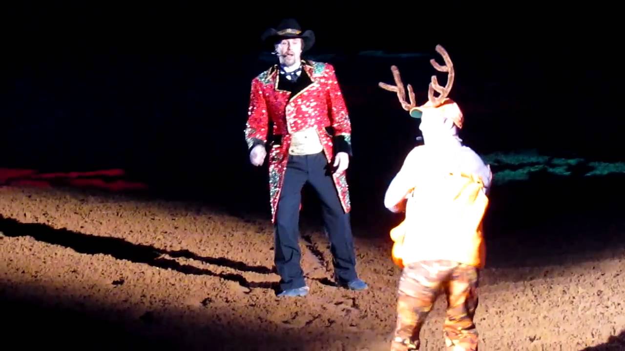 Dixie Stampede 7.MOV YouTube