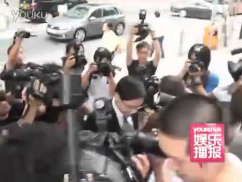 陈志云贪污案今日宣布裁决结果   王喜陪同漫步进入法院 WwAoPi wiGA