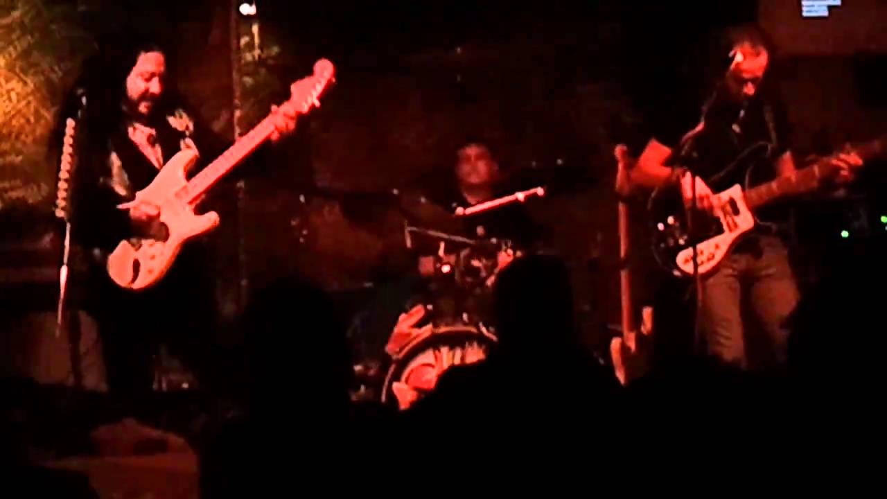 Valindstef (Hendrix tribute band) PAPRIKA BG 13/3/2011 YouTube