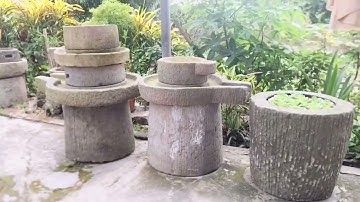 Cối đá cổ xưa hơn 100 năm tuổi