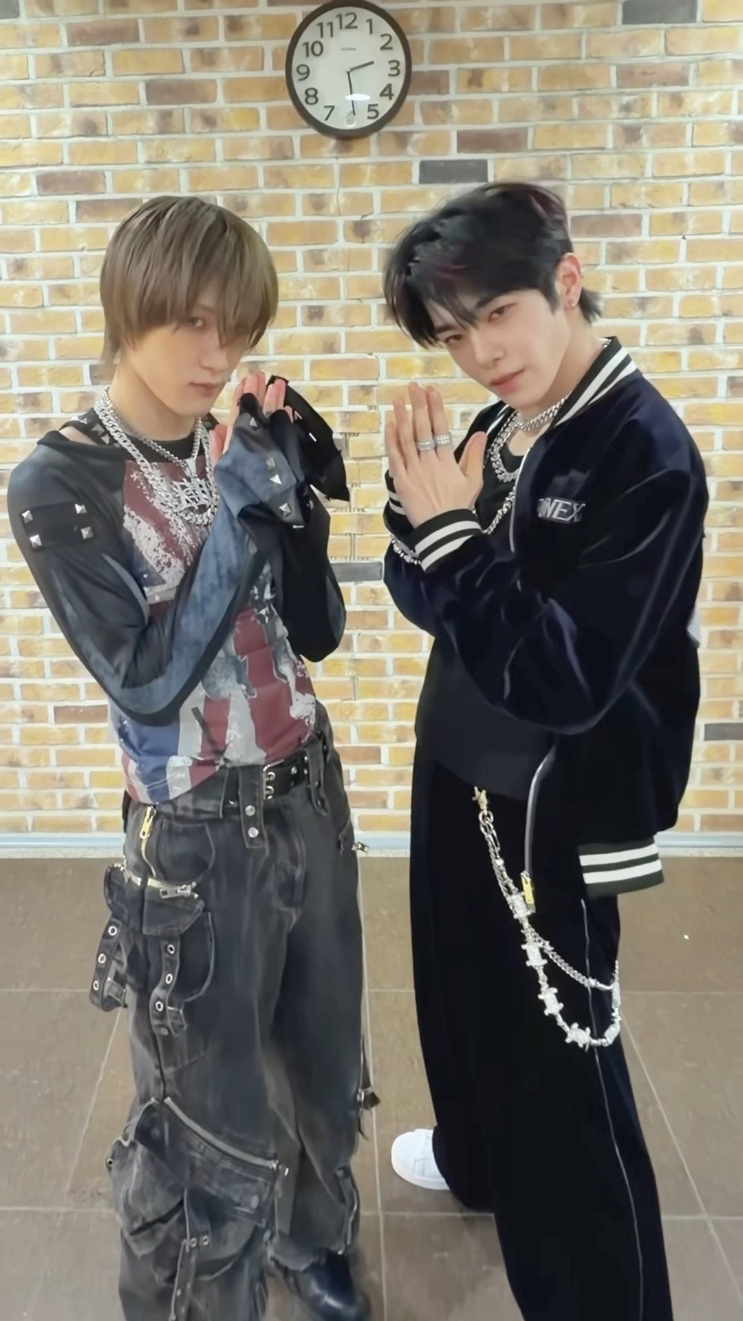 TUNEXX イヌ ツーショ ツーショット 4/19 Made by TUNEXX #🌳⭐️🔮🦢🦊🤗🐶