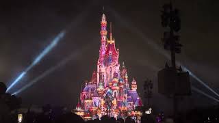 ✨ Hong Kong Disneyland Light Show. #DisneyCastle #LightShow #DisneyFireworks #DisneyMagic