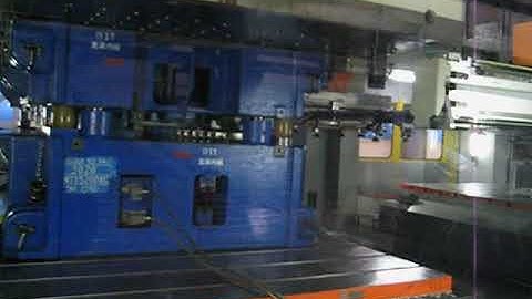 4 Speed Bar Stamping -  End-of-Arm Tooling in-action