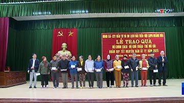 Trao quà Tết cho các gia đình có hoàn cảnh khó khăn tại huyện Hoằng Hóa