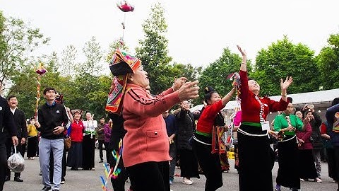 TRÒ CHƠI TUNG CÒN - TRONG CHƯƠNG TRÌNH GIAO LƯU VĂN HÓA THÁI NĂM  2023 TẠI LÀO CAI