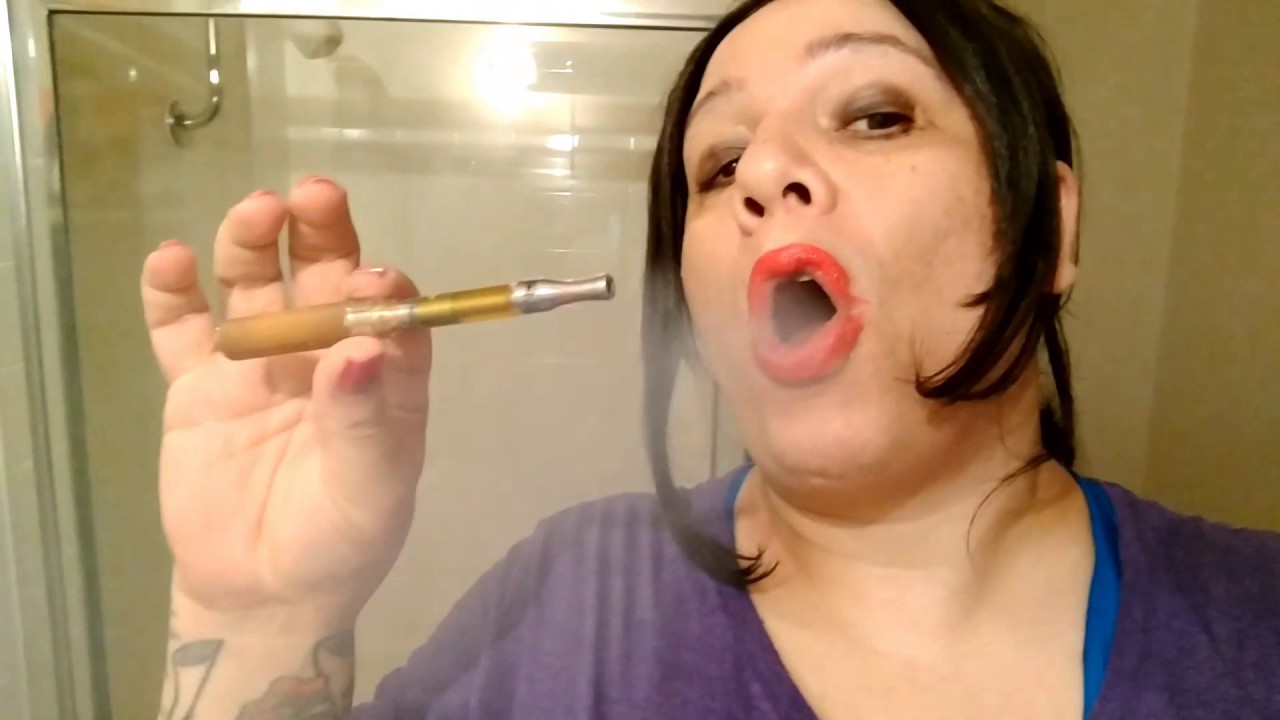 Tgirl Vaping Girl Scout Cookies MJ Oil
