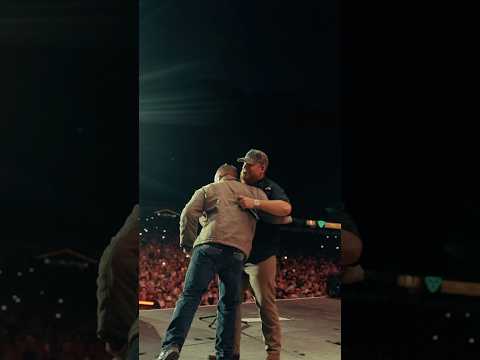 What an honour to join this man on stage at Slane Castle on a song I adore. Thank you @lukecombs