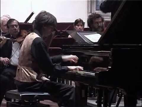 Piano In Concert Vol.1 - 20 Clássicos Tradicionais Da Música