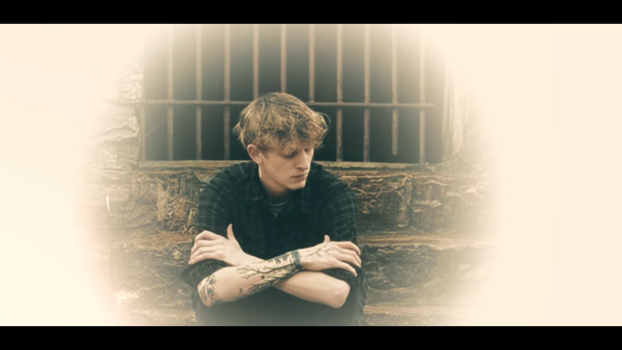 Conmac - pick up the pace (Official Lyric Video)