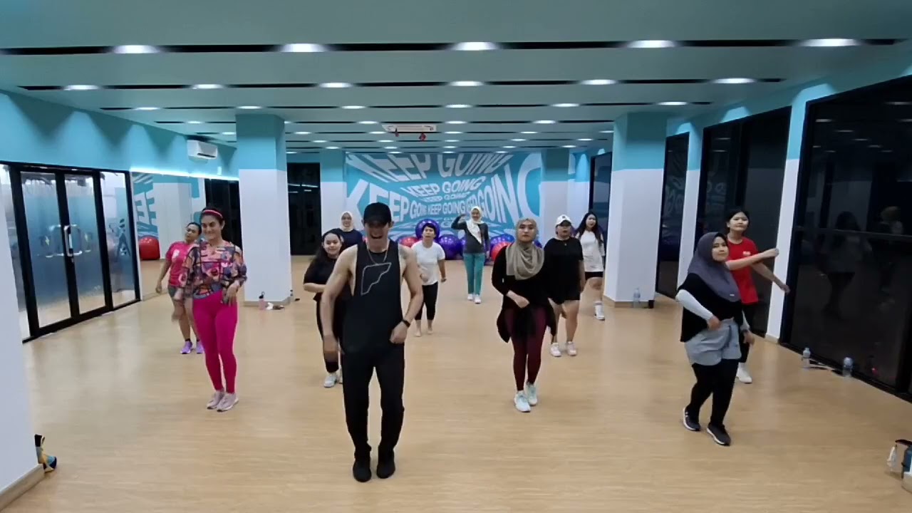 Dance \