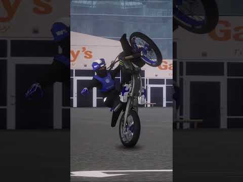 CRAZY NO HAND ON THE BIG YZ 125 ON MX BIKES