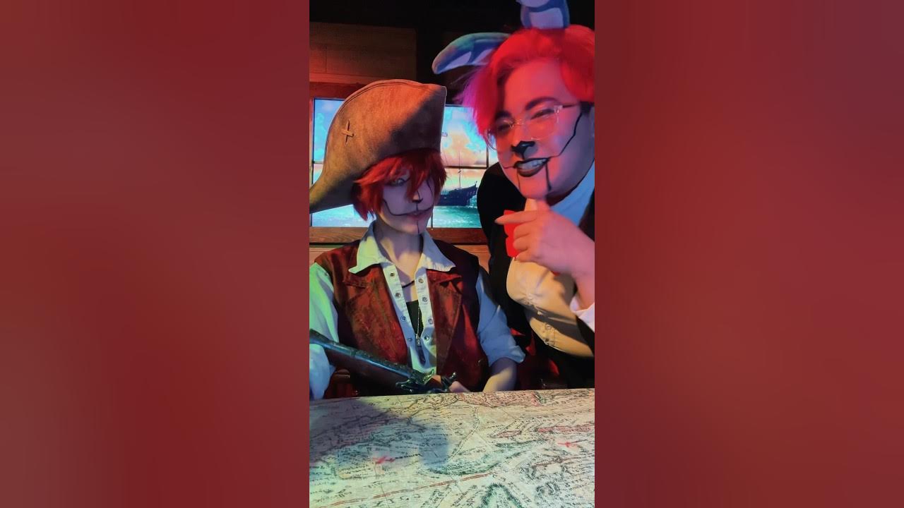 Five Nights At Freddy's Cosplay Foxy FNAF cosplays have returned! [Foxy the Pirate x Bonnie Bunny Five