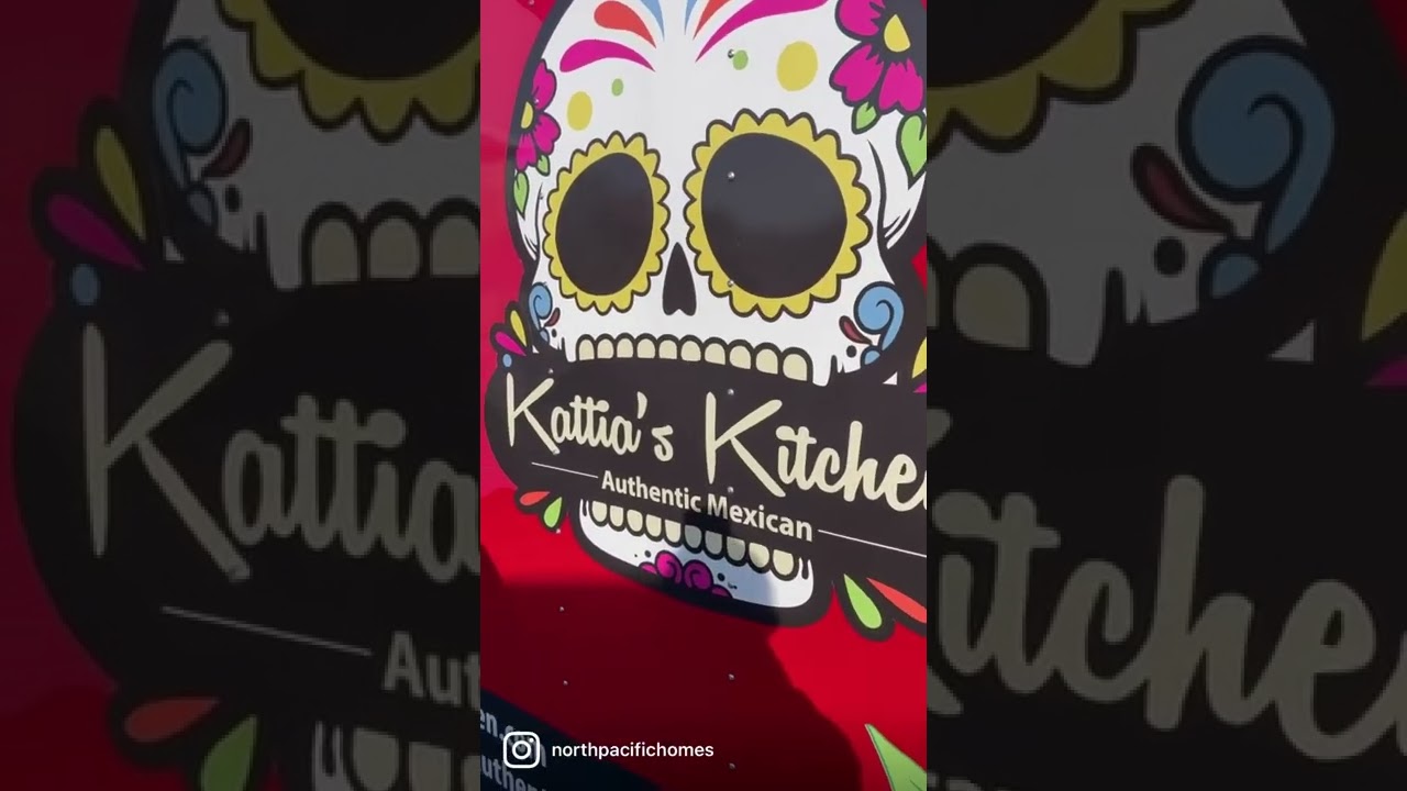 Sidney Street Market  (Vancouver Island) Local Vendors