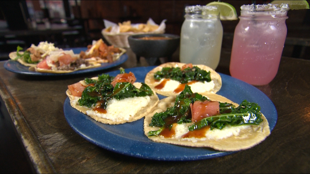 Chicago’s Best Tacos Bullhead Cantina YouTube