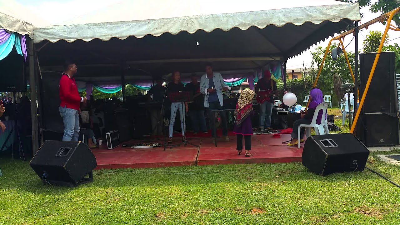 Senja Nan Merah - Siti Zakiah & Din Haya 16.05.15 - YouTube