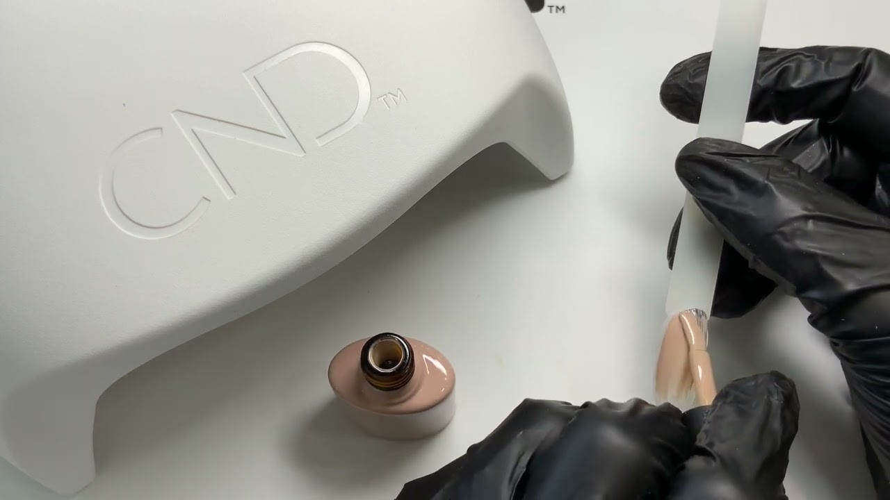 CND Premium Israel : מריחת לק ג׳ל CND SHELLAC UNMASKED בצבע ניוד אטום