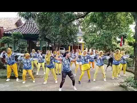 GEBOY MUJAIR DANGDUT KOPLO _ Kreasi dance PEACE'CLUB // Choreo by RERE ZEVA 