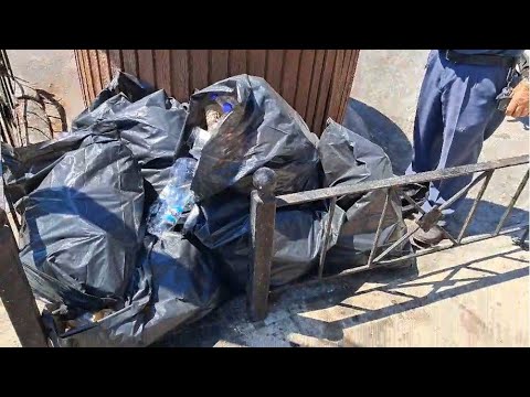 Εγκαταλείπουν σακούλες απορριμμάτων εξωτερικά άδειου υπόγειου κάδου στην κεντρική πλατεία Καλύμνου!