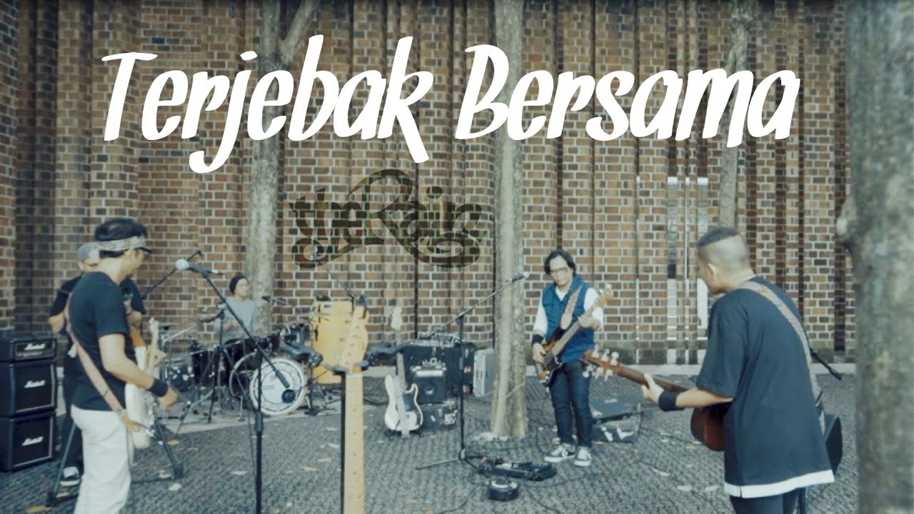 21 Tahun The Rain (Eps. 25) - Terjebak Bersama