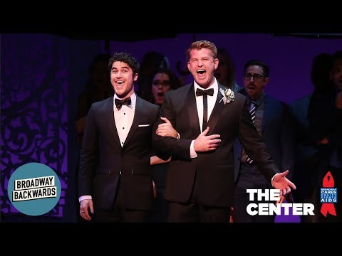 Videó: Darren Criss a Broadway-n volt?