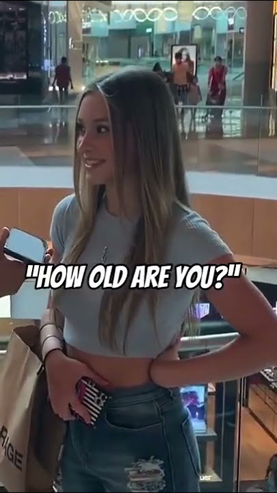 Muscular guy or skinny guy girls like ? #shorts #interview