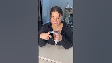 Chinese finger trap 😂