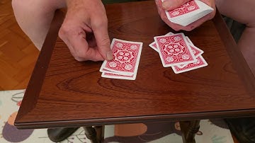 Clever Card Trick Surprises Everyone – Learn It in Seconds!