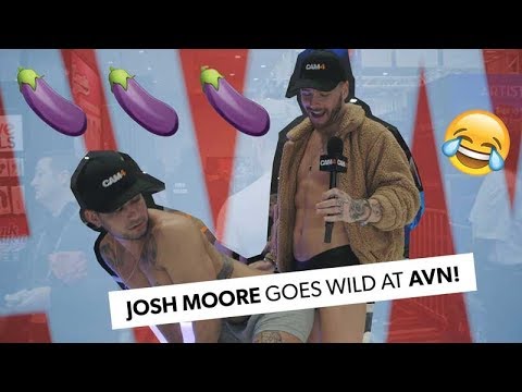 Gay Pornstar Josh Moore Goes Wild With CAM4 At AVN!
