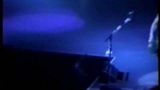 Bon Jovi - Lay your hands on me (live) - 18-02-1993