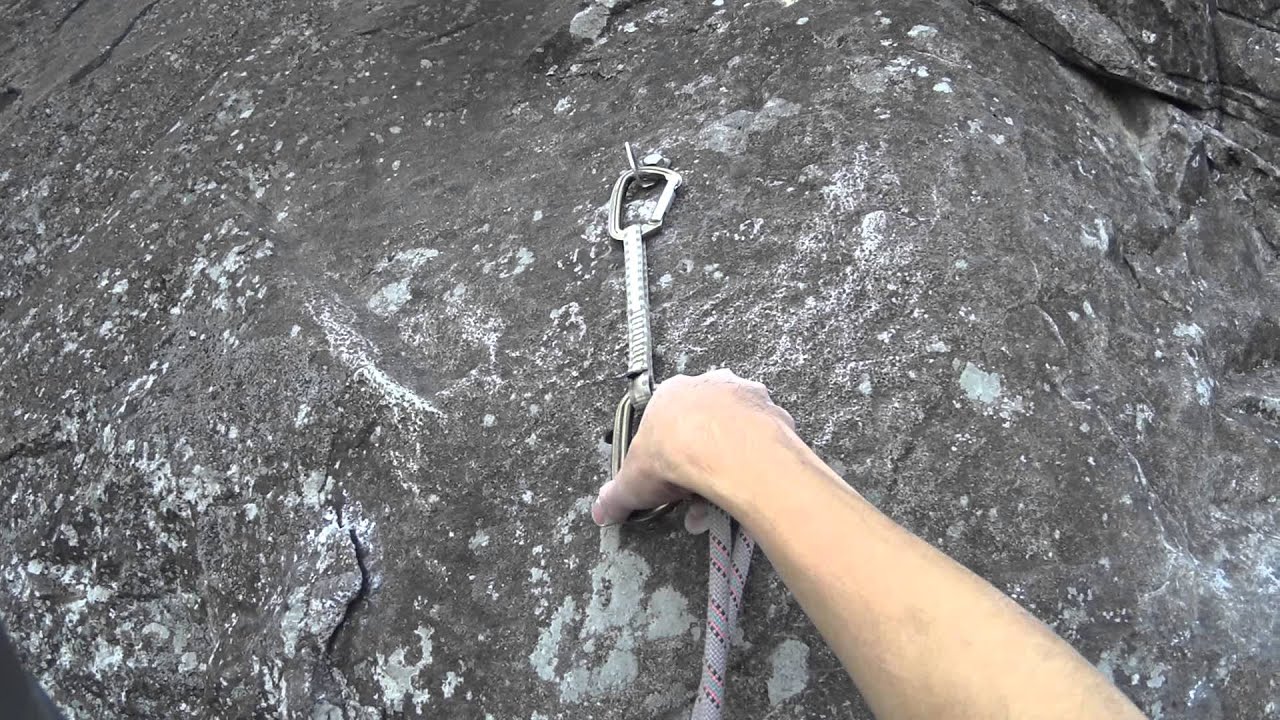 子持山 獅子岩 ソロクライミング 4P目登攀～懸垂