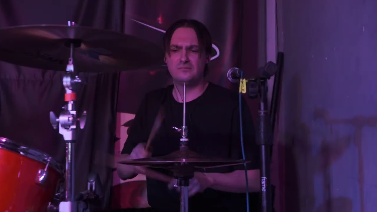 Gilt Rip — Crank It Up (live at Twenty-One Club, Moscow)