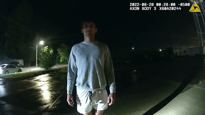 Police Wrongfully Arrest 19 Year Old During Traffi...
