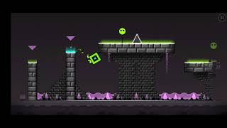 This Game Makes Me Mad And Angry: Geometry Dash Meltdown Gameplay screenshot 4