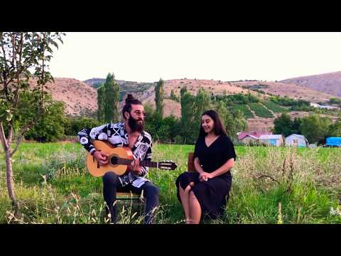 Simge Şahin & İbrahim Sarıpınar - Yayla Yollarında Yürüyen Gelin
