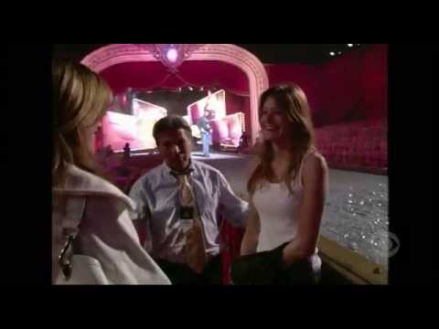 Victoria's Secret Fashion Show 2004 - YouTube