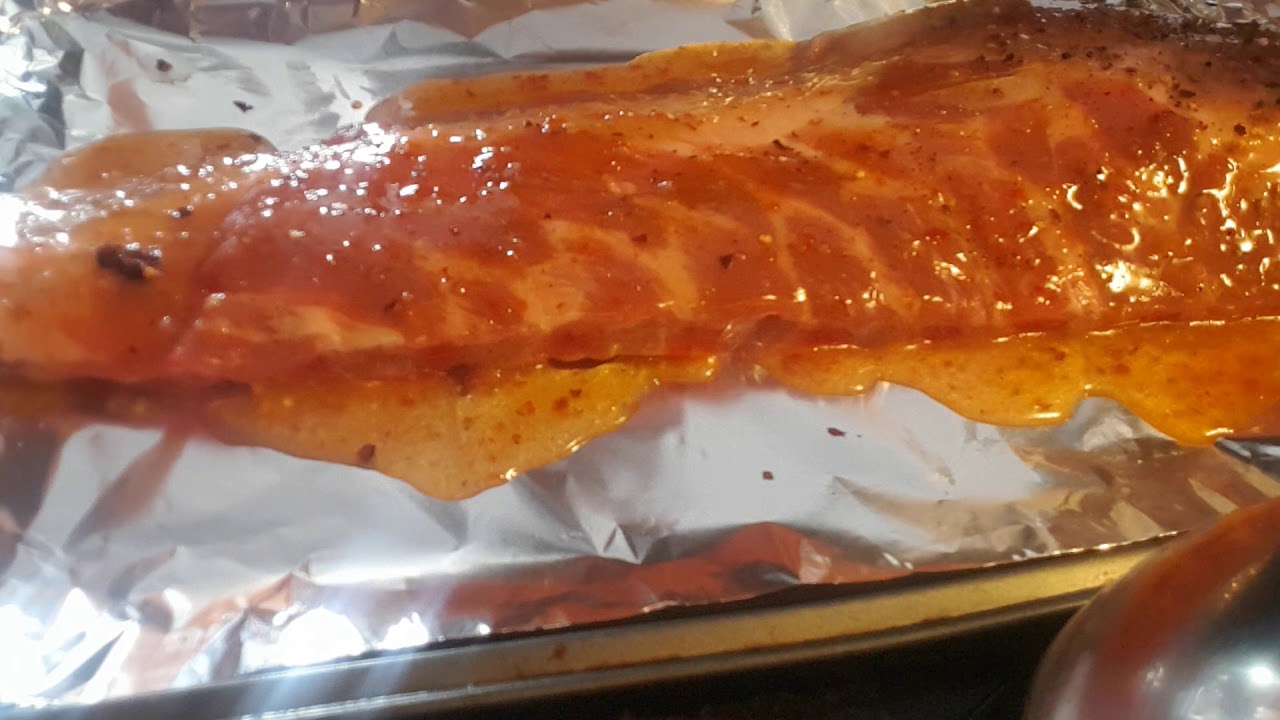 Covid-19 tinfoil wrapped oven baked ribs. - YouTube