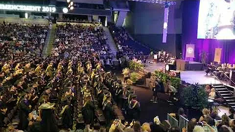 Cindy Roe: You did it (MBA graduation day)