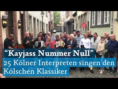 25 Kölner Interpreten singen "Kayjass Nummer Null"