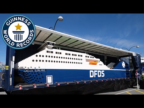 biggest lego ship in the world