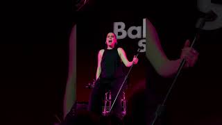 Jessie J Covers Whitney Houston and Gives the Crowd Chills