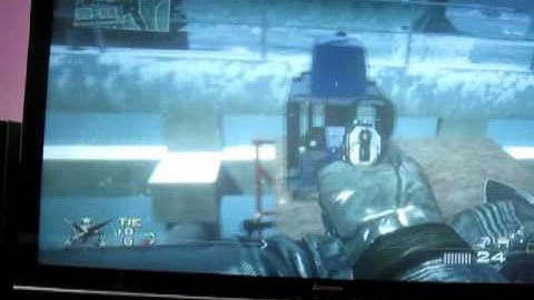 mw2 how to get on top of submarine in sub base