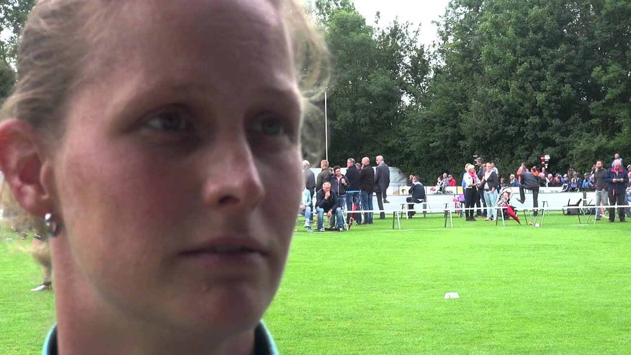 PC TV (c) 2015: Astrid Kooistra scheidsrechter PC