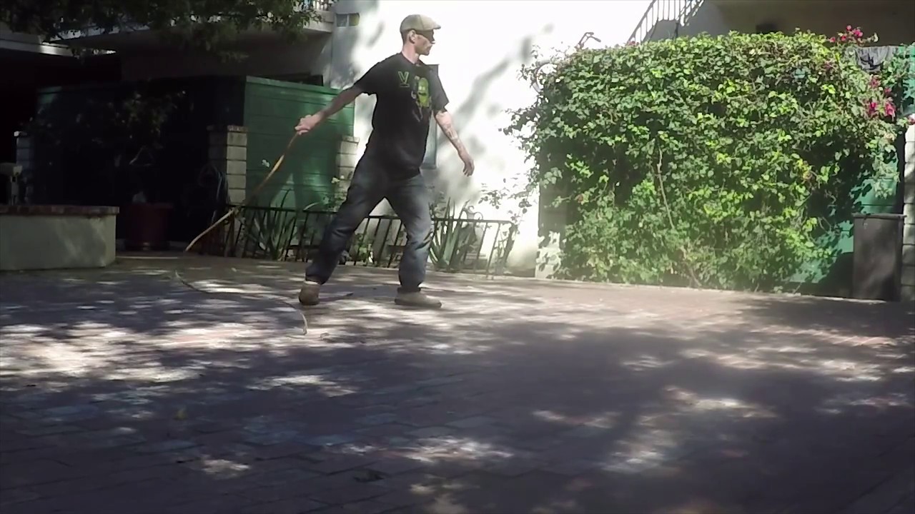 standard-slow-motion-whip-cracking-youtube