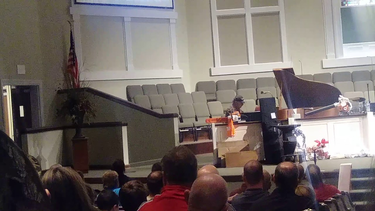 Roger Raglin at Winfield First Baptist ChurchWinfield, AL YouTube