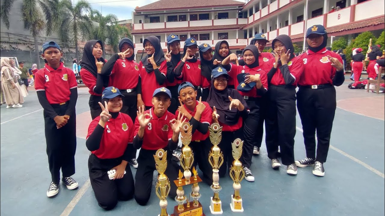 JUARA UTAMA 3!!! penampilan paskibra smpn 3 bekasi  lkbb better se kecamatan