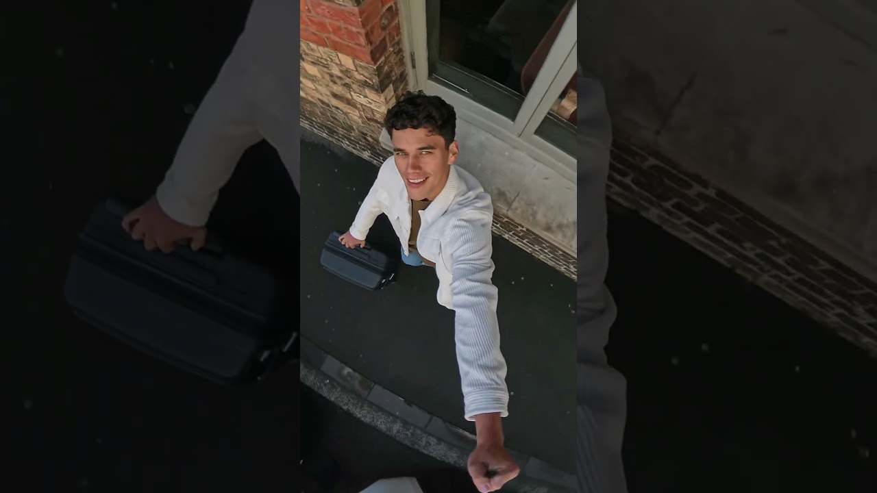 The Paralux Spinner: Dual Access Design