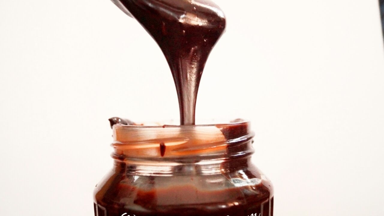 4 Ingredients dark chocolate sauce ( silky chocolate sauce/syrup in 4